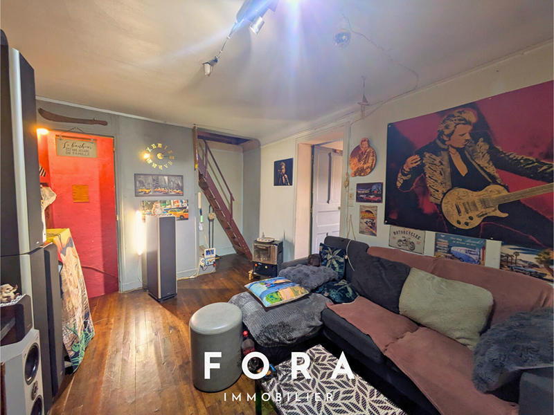 Maison - 87 m² - 4 pièces