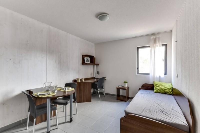 Studio - 21 m² - 1 pièce