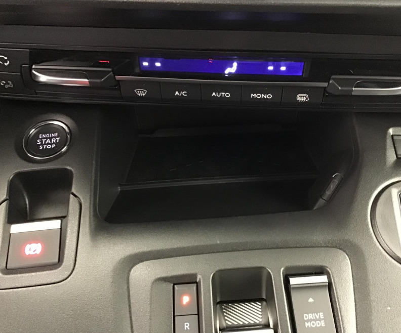 Peugeot Partner III 1.5 Bluehdi 130 s&amp;S Standard 650kg Premium 3pl