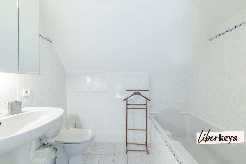 Maison - 105 m² - 4 pièces