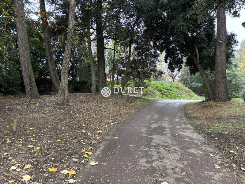 Appartement - 96 m² - 4 pièces