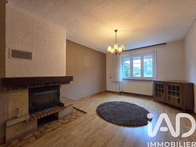 Maison de village - 130 m² - 6 pièces