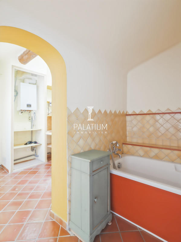 Appartement - 75 m² - 4 pièces