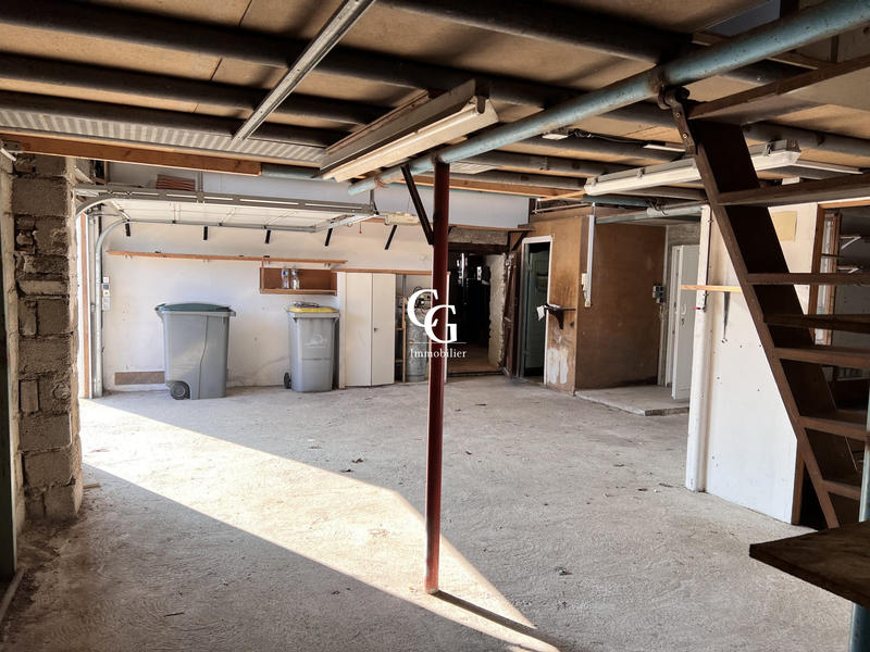 Maison ancienne - 174 m² - 7 pièces