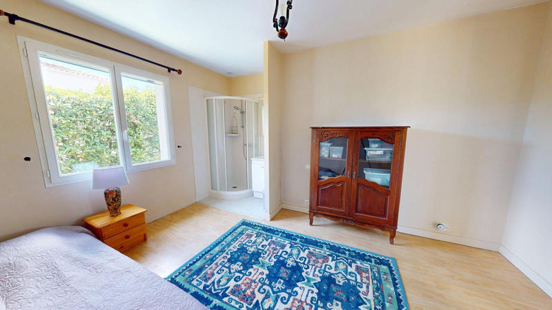 Maison - 180 m² - 6 pièces