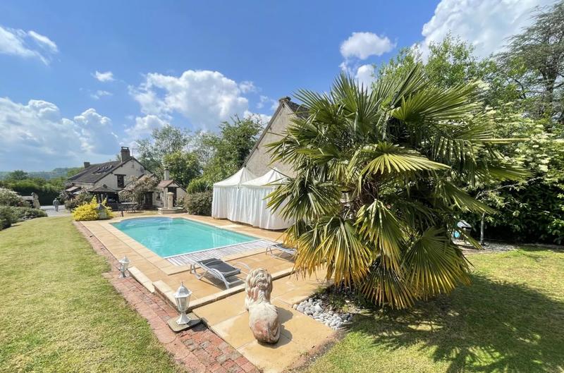 Maison ancienne - 167 m² - 8 pièces