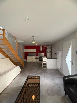 Maison - 92 m² - 5 pièces