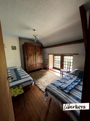 Manoir - 184 m² - 8 pièces