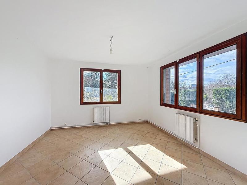 Villa - 200 m² - 5 pièces