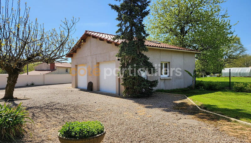 Maison - 206 m² - 9 pièces