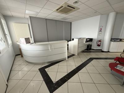 Bureau - 250 m²