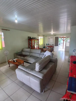 Maison - 120 m² - 8 pièces