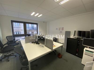 Bureau - 269 m²