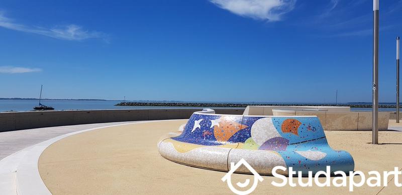 Chambre - 11 m² - 1 pièce