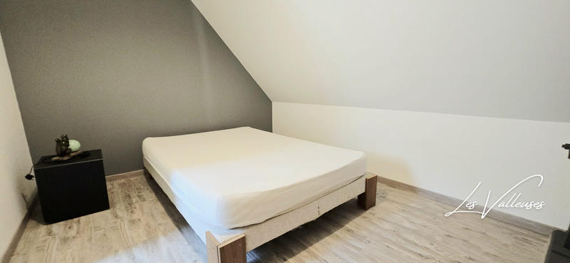 Maison - 213 m² - 8 pièces