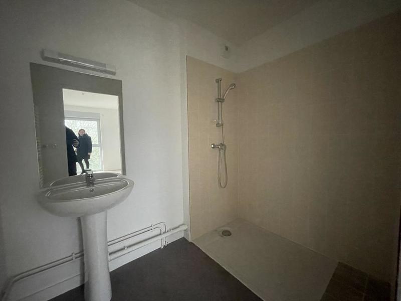 Appartement ancien - 94 m² - 4 pièces