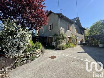 Maison de campagne - 211 m² - 9 pièces