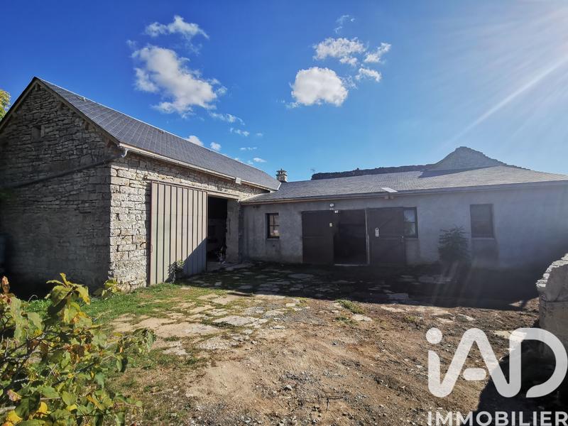 Ferme - 200 m² - 2 pièces