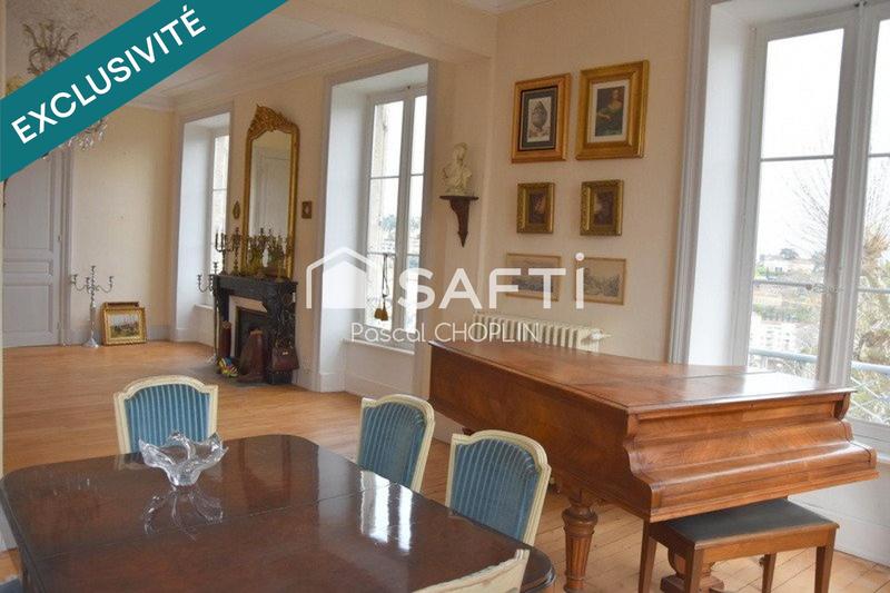 Appartement - 160 m² - 6 pièces