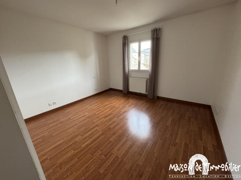 Maison - 161 m² - 5 pièces
