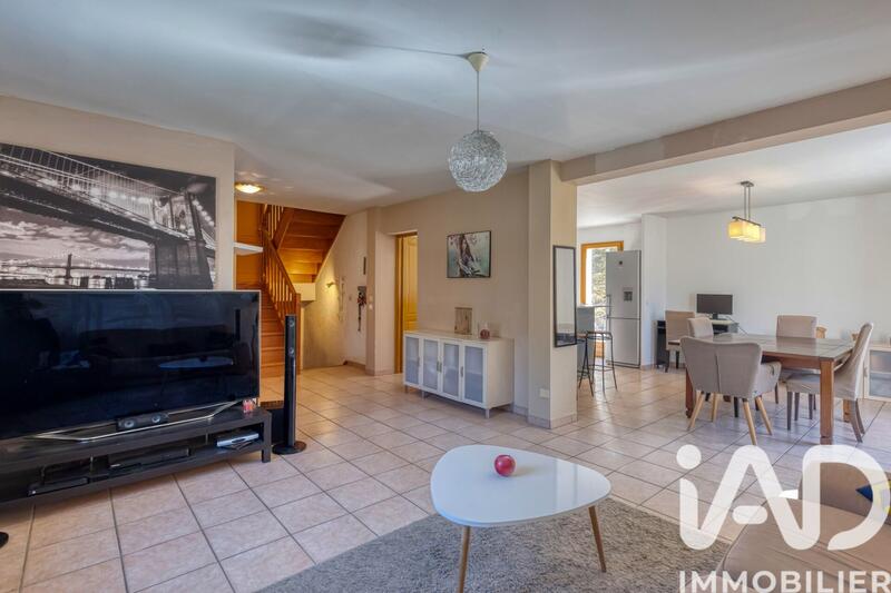 Maison - 120 m² - 5 pièces