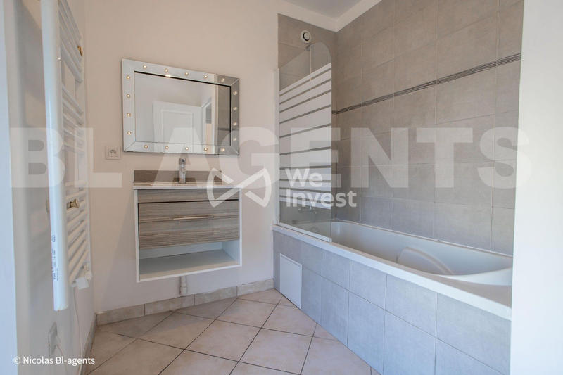 Maison - 75 m² - 5 pièces