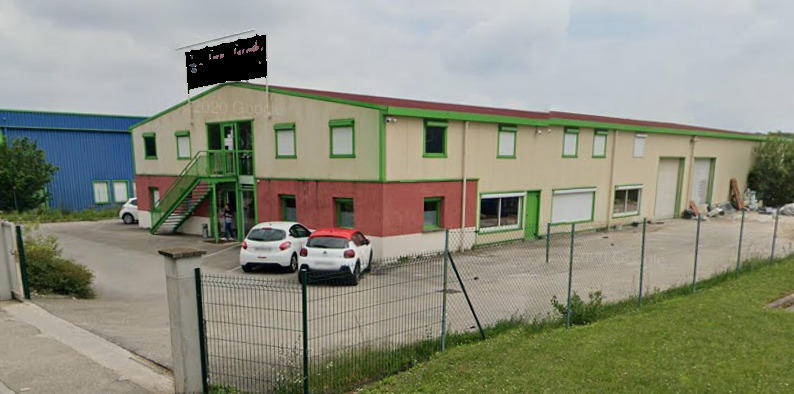 Local d'activité / Entrepôt - 1 100 m²