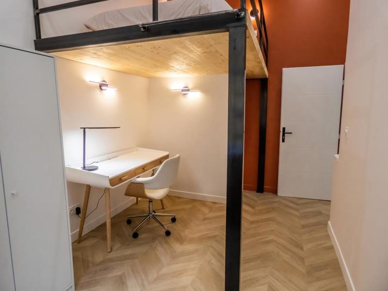 Chambre - 9 m² - 1 pièce