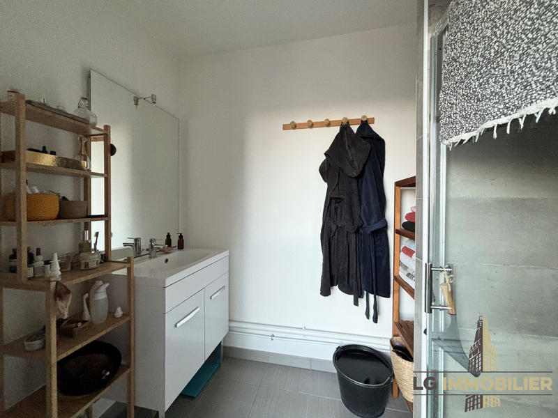 Appartement - 61 m² - 2 pièces