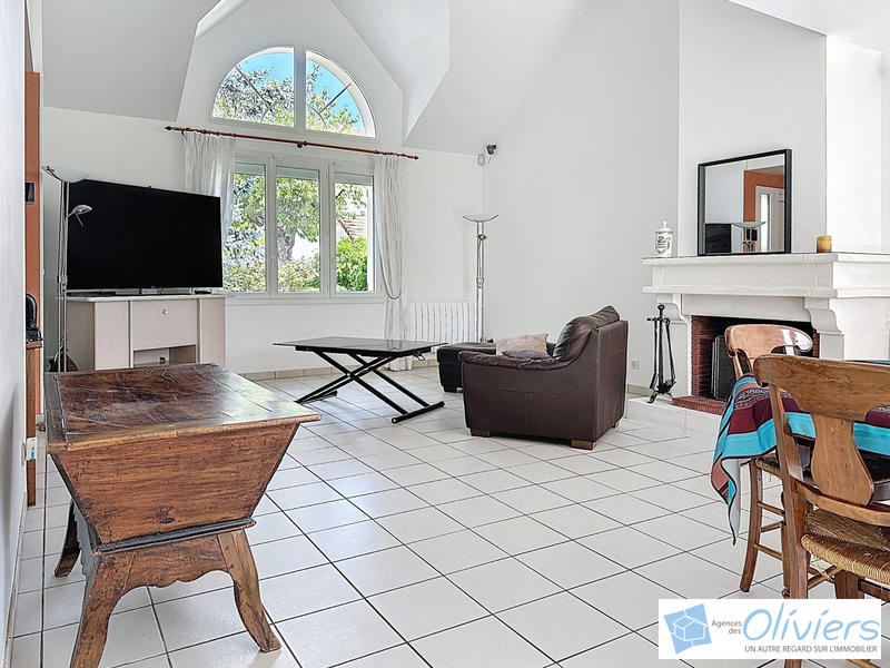 Maison - 152 m² - 7 pièces