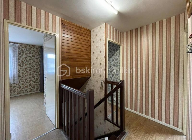 Maison traditionnelle - 88 m² - 5 pièces