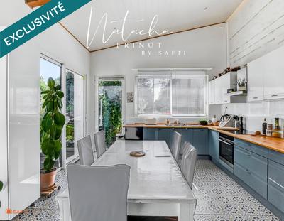 Maison - 210 m² - 8 pièces