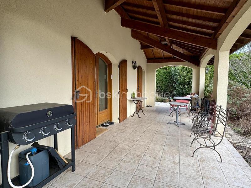 Maison - 148 m² - 5 pièces