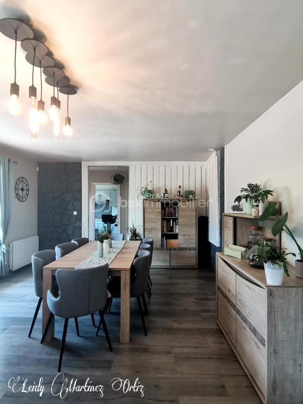 Maison - 114 m² - 6 pièces