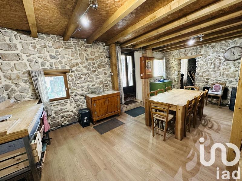 Maison de village - 105 m² - 4 pièces