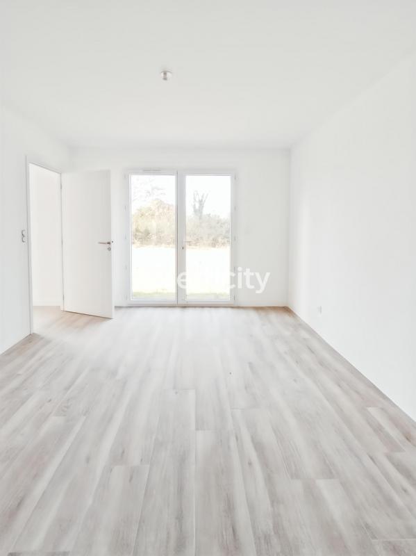 Pavillon - 140 m² - 5 pièces