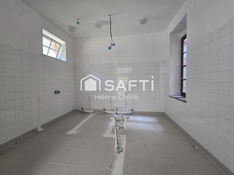 Château - 670 m² - 16 pièces