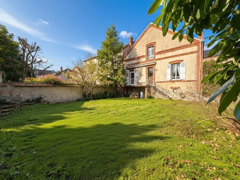 Maison - 150 m² - 6 pièces