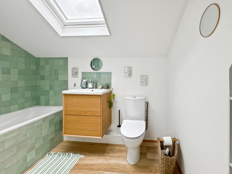 Maison - 172 m² - 8 pièces