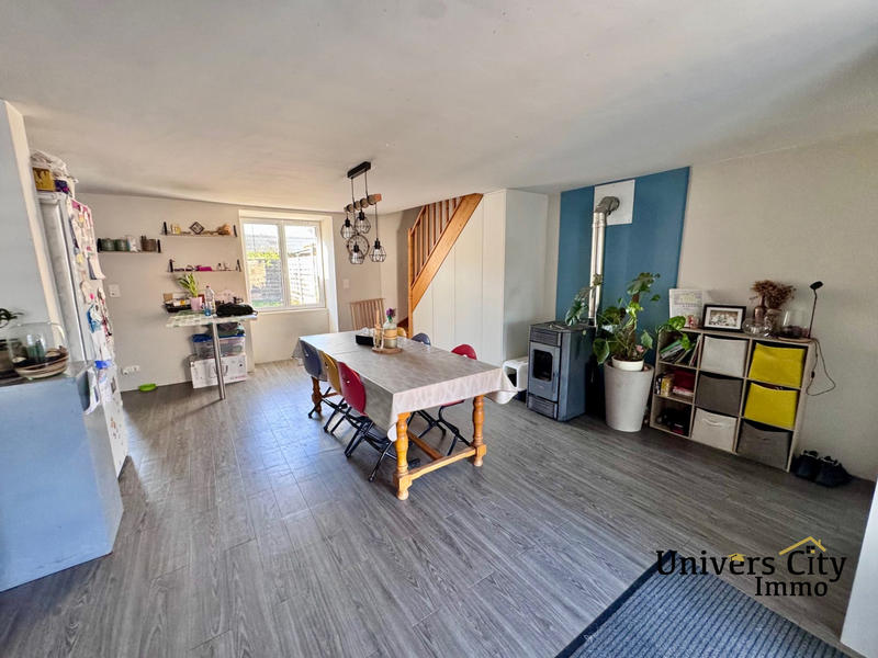 Maison - 80 m² - 3 pièces