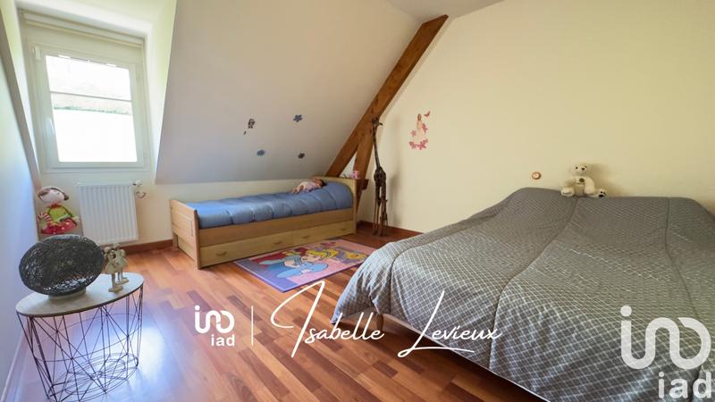 Maison - 236 m² - 9 pièces