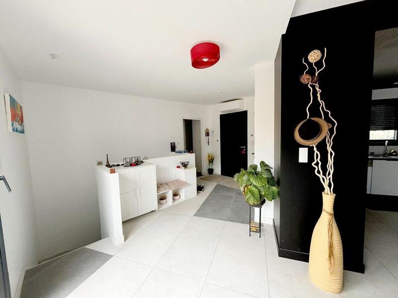 Maison - 192 m² - 6 pièces