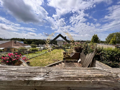 Maison traditionnelle - 162 m² - 6 pièces