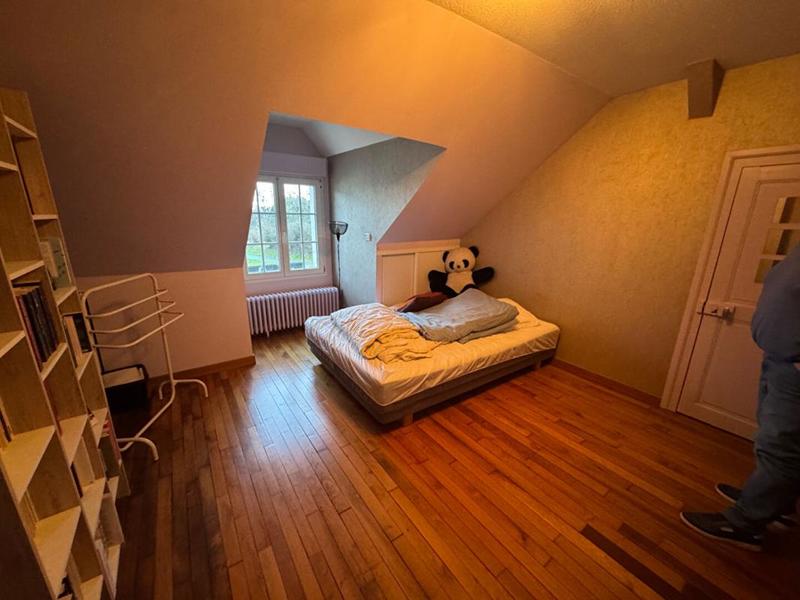 Maison - 350 m² - 13 pièces