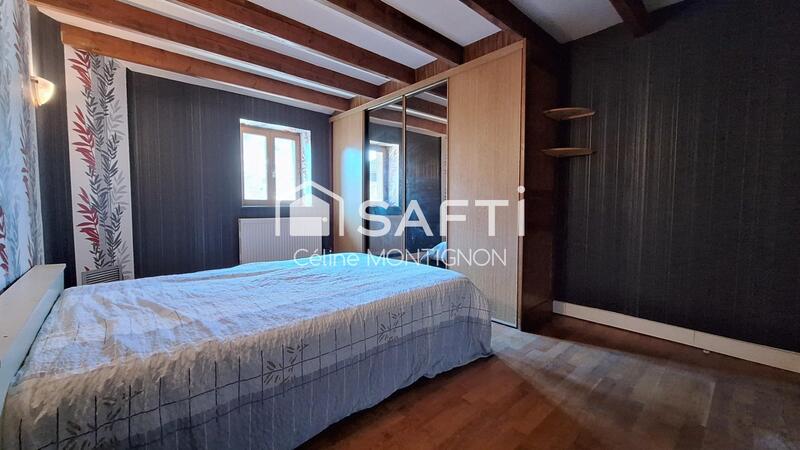 Maison - 190 m² - 8 pièces