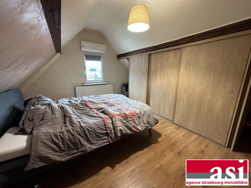 Maison traditionnelle - 117 m² - 4 pièces