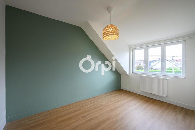 Maison - 98 m² - 5 pièces