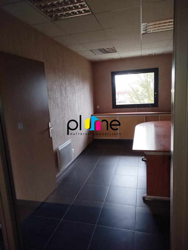 Bureau - 120 m²