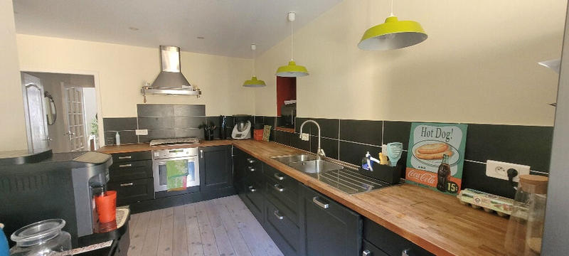 Maison de village - 165 m² - 8 pièces