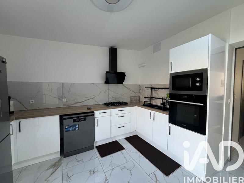 Maison - 91 m² - 5 pièces